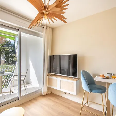 Ecume Et Serenite Parking Prive Wifi Clim Et Lit En 140 公寓